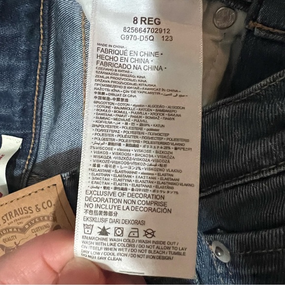 Kids Levi’s Flared Jeans - Picture 6 of 8